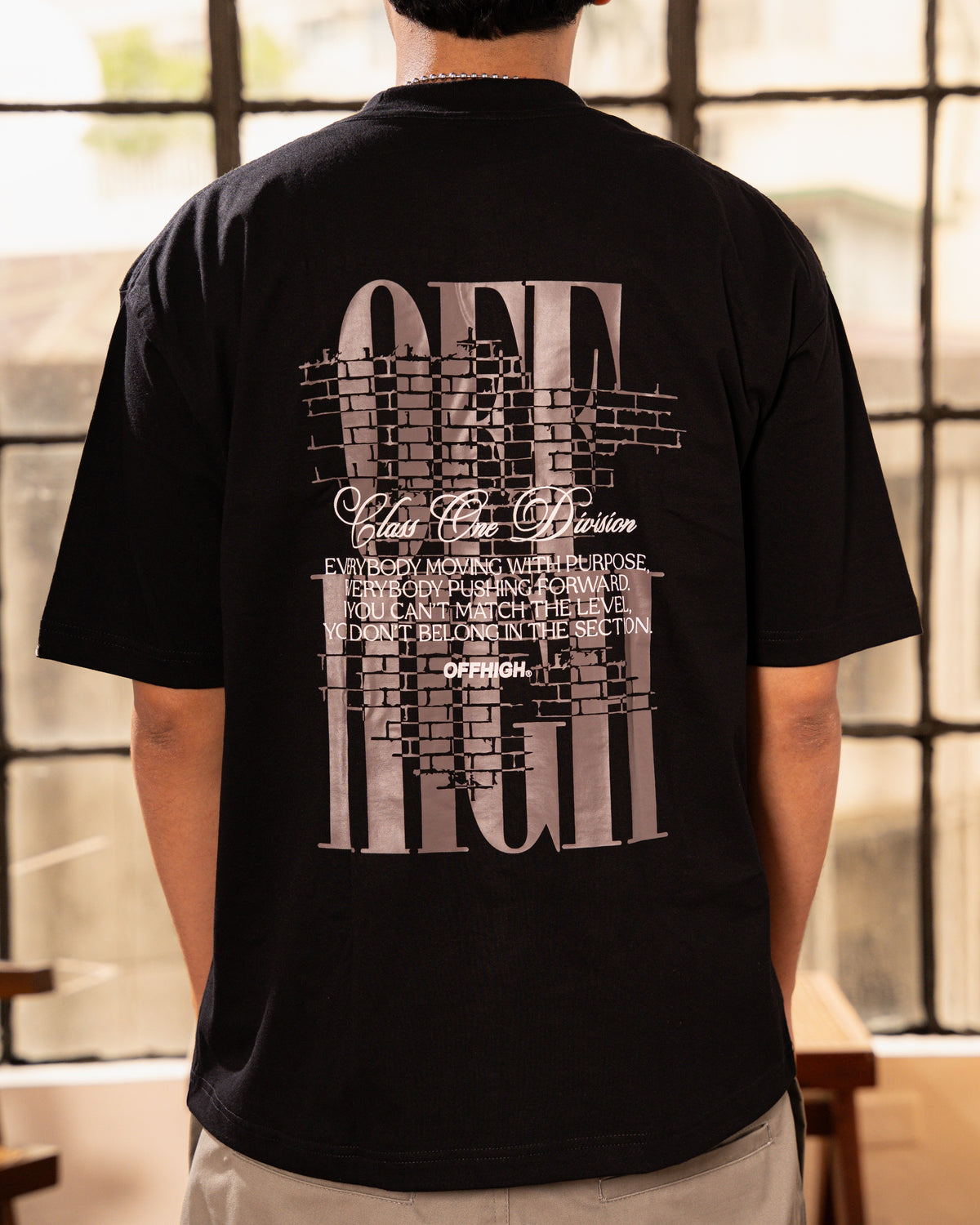 OFFHIGH DIVISION BLACK TSHIRT