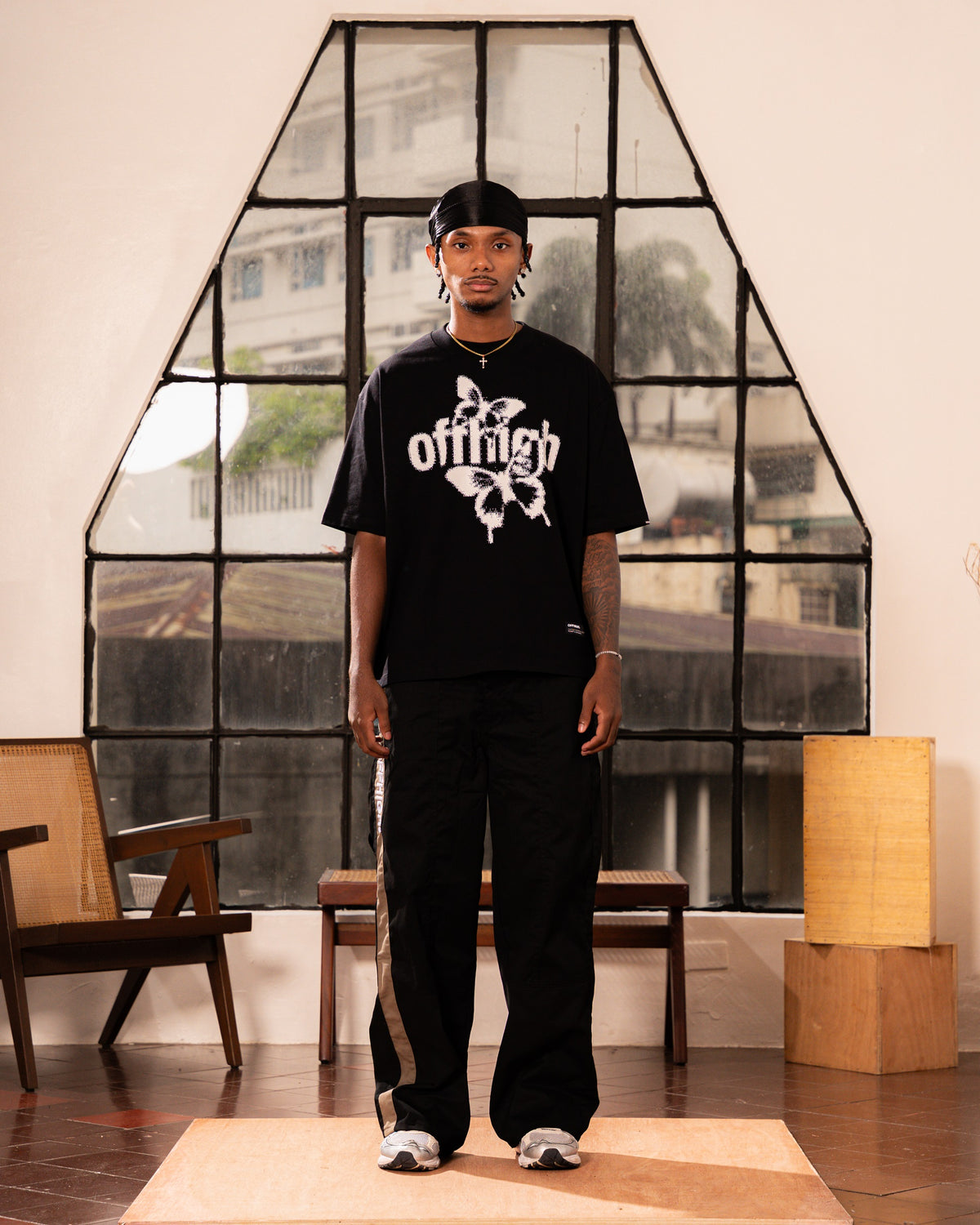 OFFHIGH FLY HIGH BLACK TSHIRT